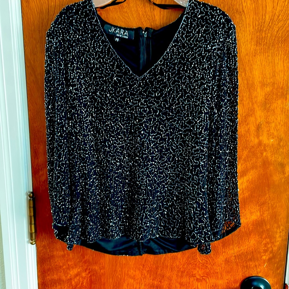 Beautiful beaded V-neck formal top. JKARA. PS. Black